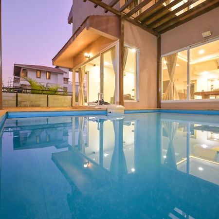 Tiki Tropics Villa Lonavala Eksteriør billede